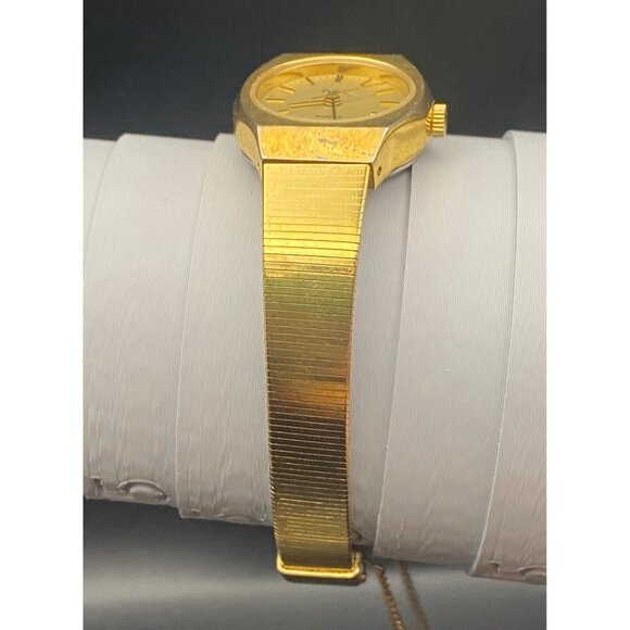 Vintage Pulsar Watch V231-0130 Womens Gold Tone Quartz 1980s New Battery Works - Picture 11 of 13